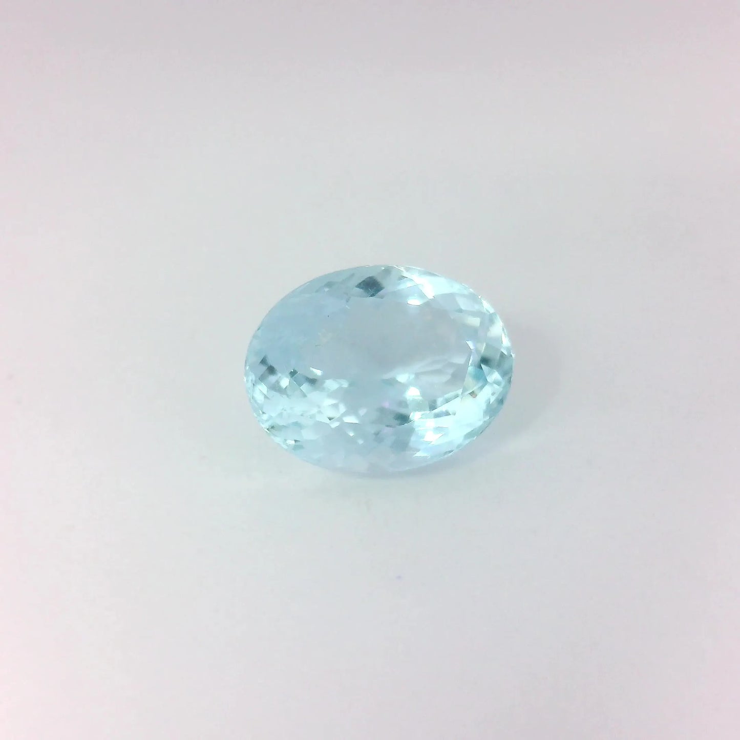 1.80ct Oval Natural Aquamarine (Colour Blue, Clarity Slightly Included, Cut Faceted)