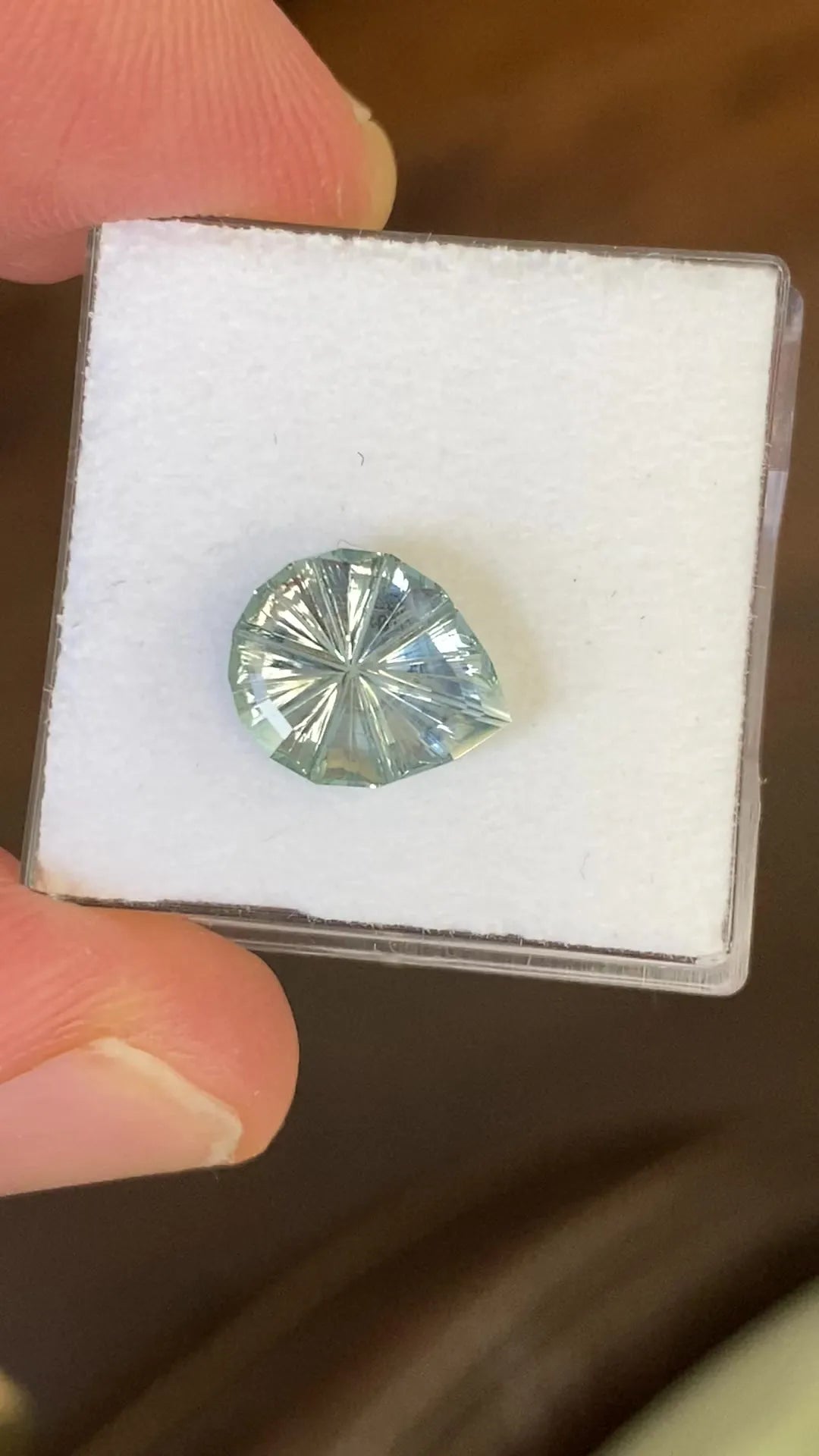 2.44ct Pear Natural Sapphire (Colour Green, Clarity Eye Clean, Cut Faceted)