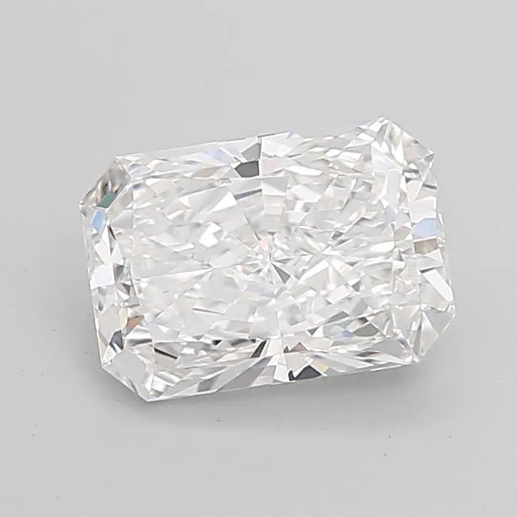 3.10ct Radiant Lab Grown Diamond (Colour E, Clarity VVS2, IGI Certified)