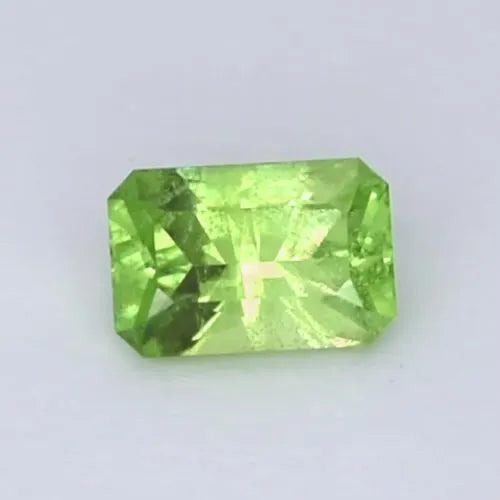 3.74ct Emerald Natural Peridot (Colour Green, Clarity Slightly Included, Cut Faceted)