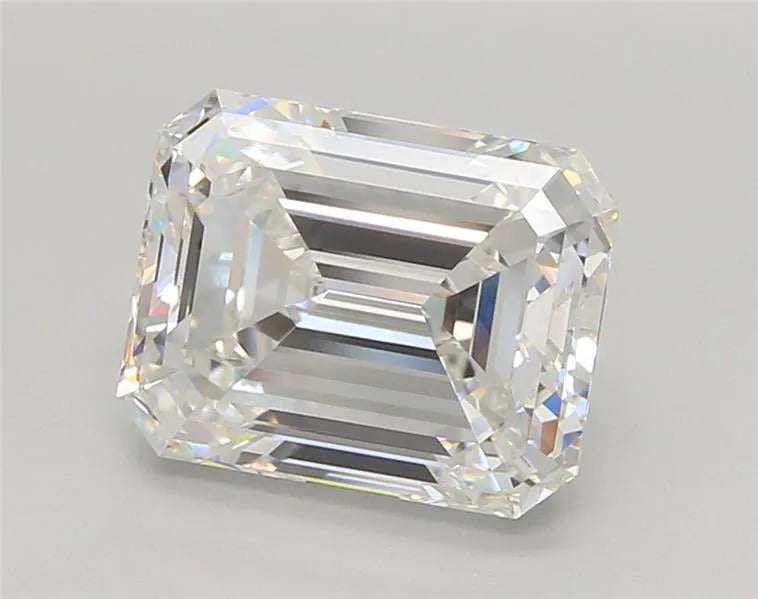 4.07ct Emerald Lab Grown Diamond (Colour E, Clarity VVS1, IGI Certified)