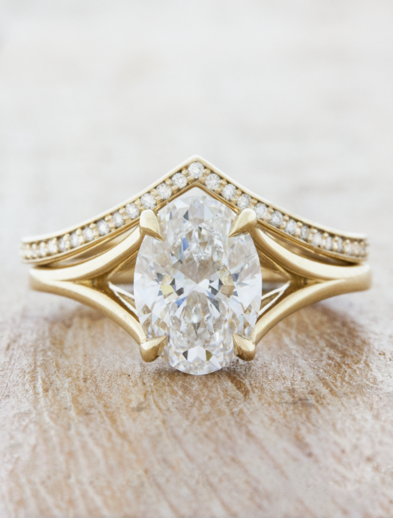 caption:Paired with Mylex engagement ring