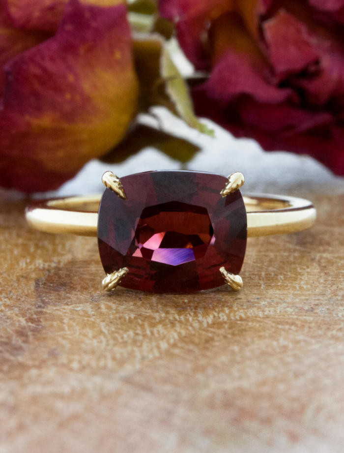 caption:Customized with 2.6ct cushion cut spinel