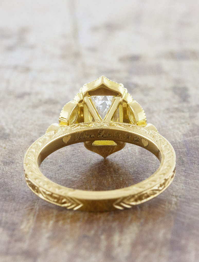 caption:Shown with custom engraving