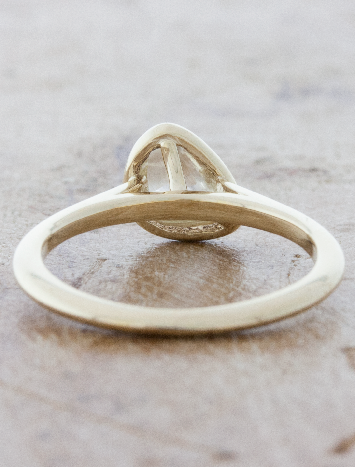 caption:0.53ct maccle diamond