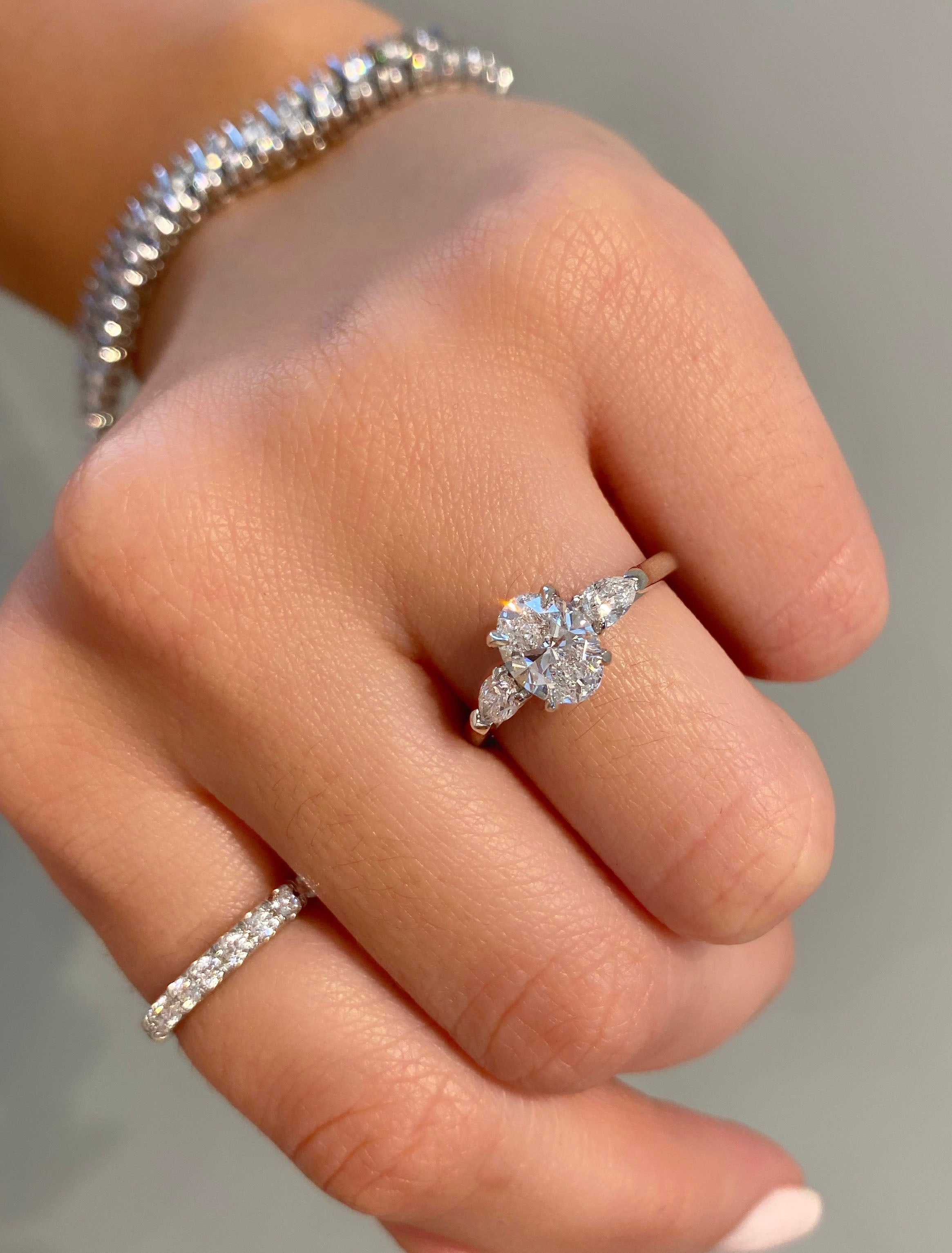 Empreinte Alliance platinum ring with a single diamond