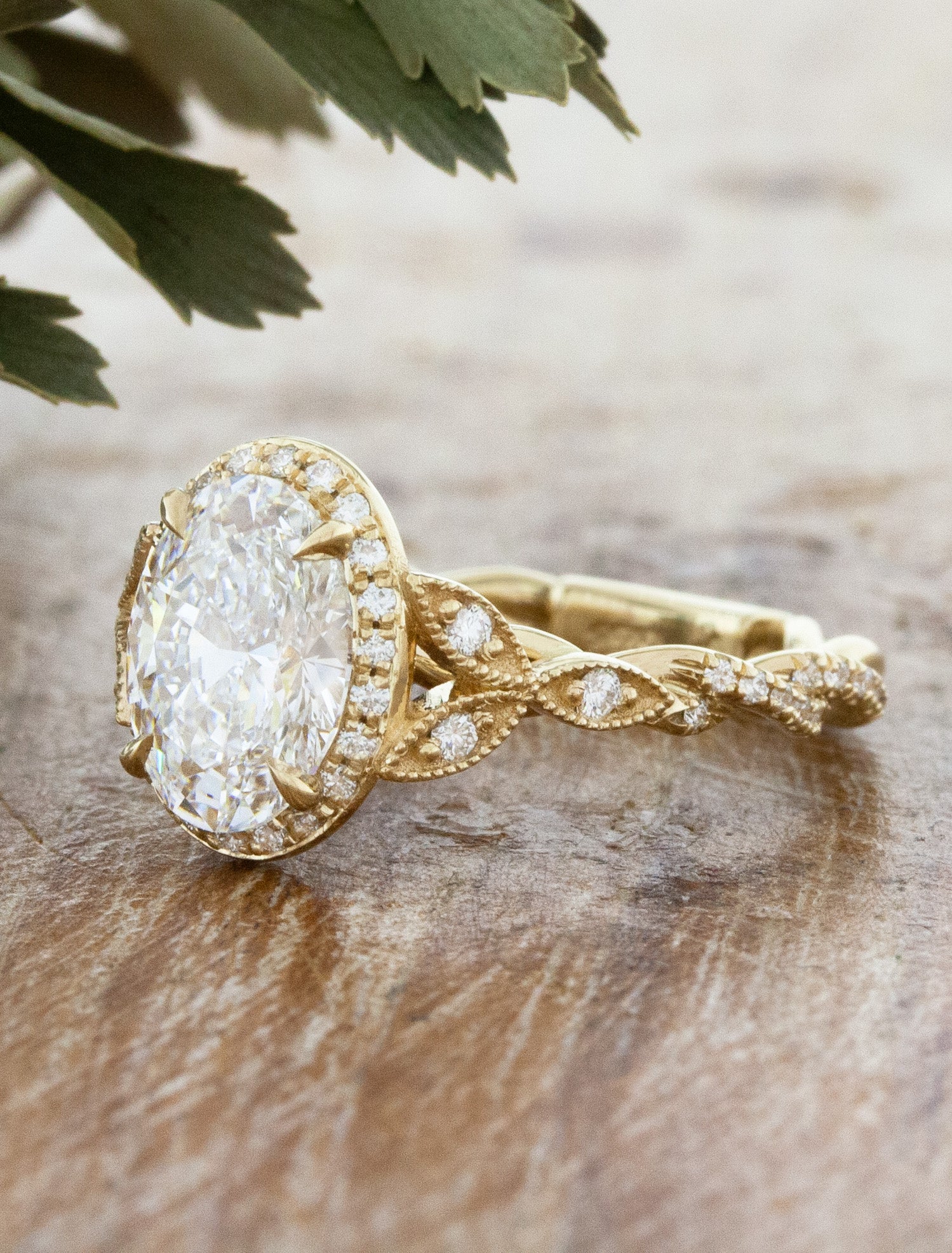 Rachelle Oval Diamonds