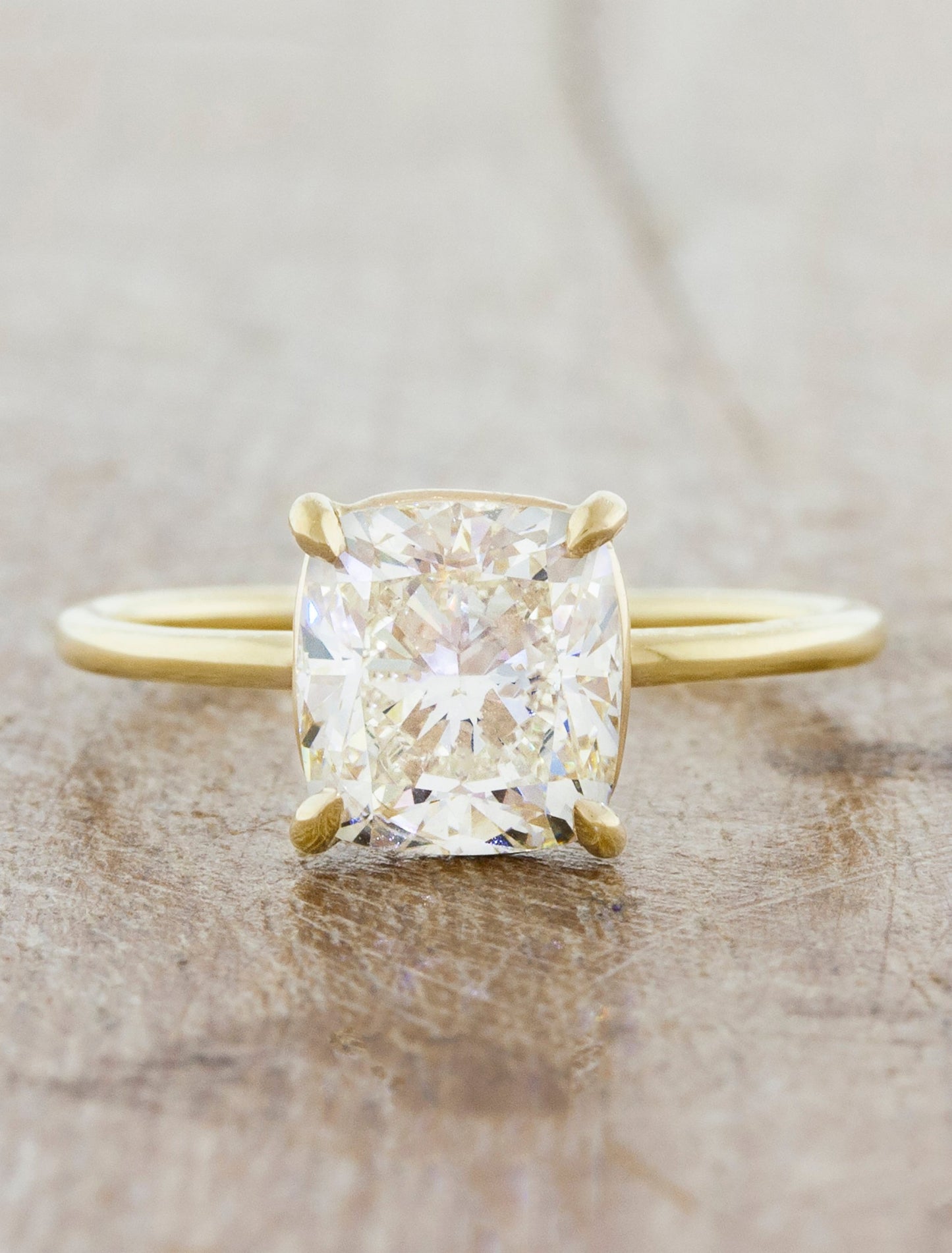 caption:Shown in 14k yellow gold