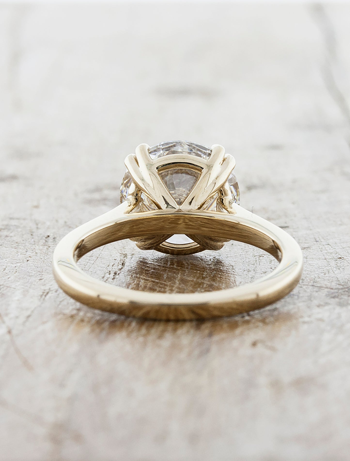 caption:customized with double prongs