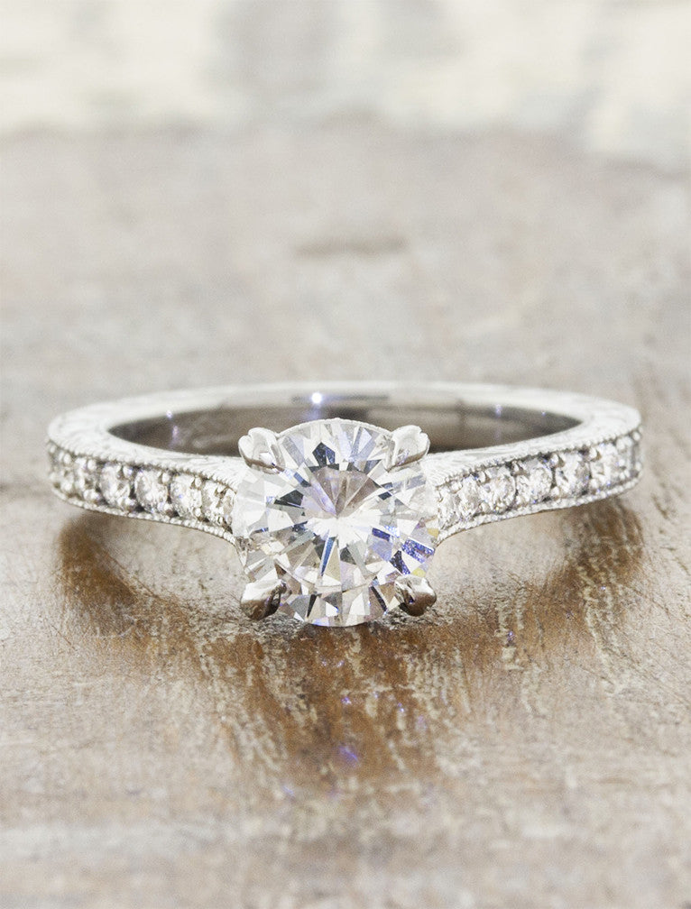 caption:Customized with diamonds along the band