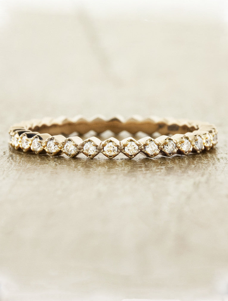 caption:Shown in 14k rose gold