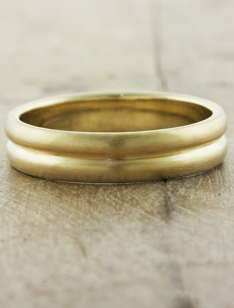 caption:Shown in 14k yellow gold, brushed finish