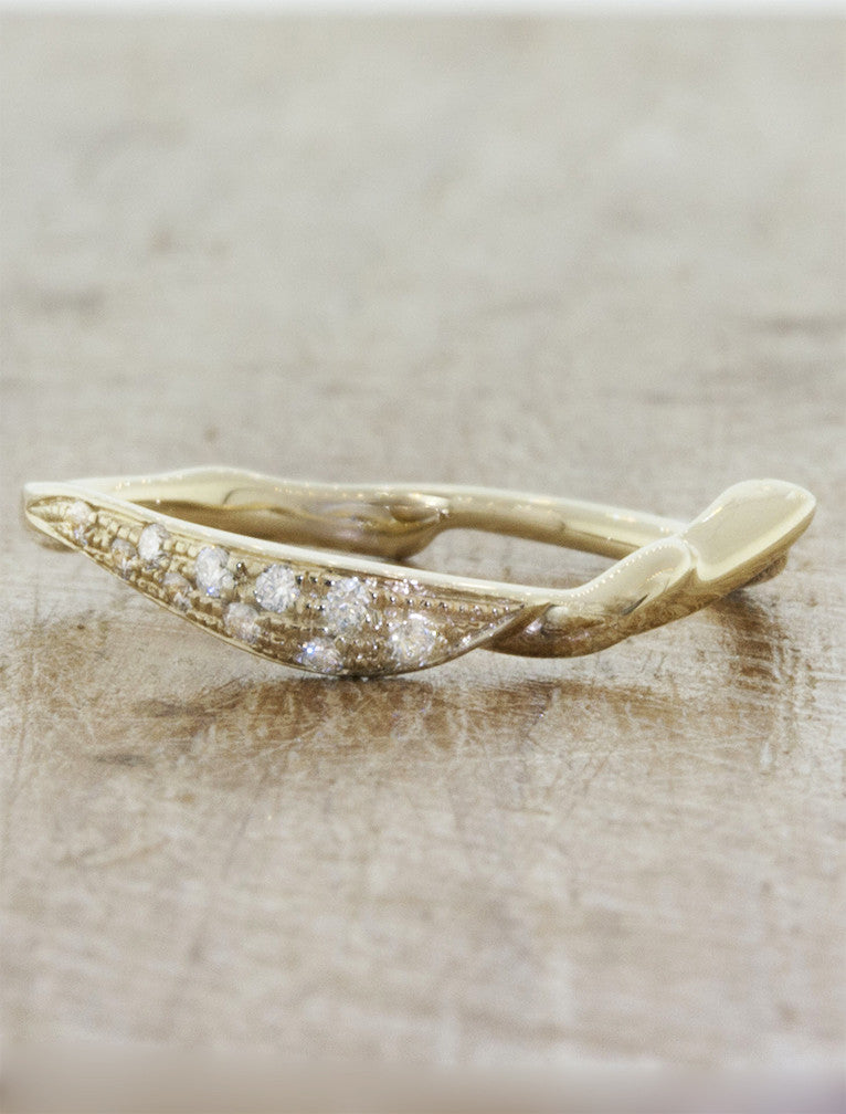 captionShown in 14k yellow gold