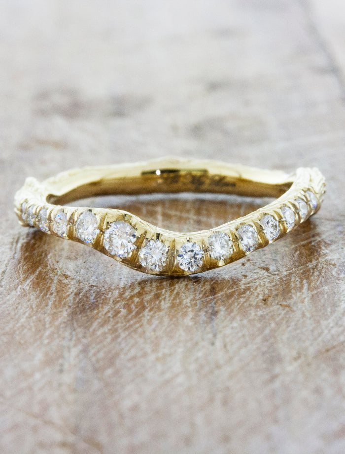caption:Shown in 18k yellow gold