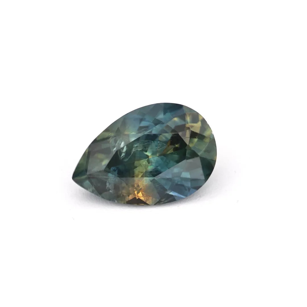0.69ct Pear Natural Sapphire (Colour Green, Clarity Eye Clean, Cut Faceted)