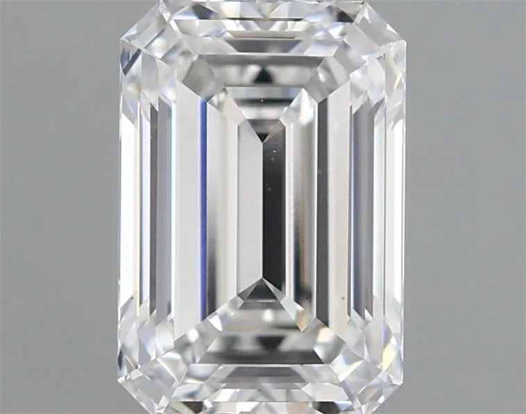 1.94ct Emerald Lab Grown Diamond (Colour E, Clarity VS1, IGI Certified)