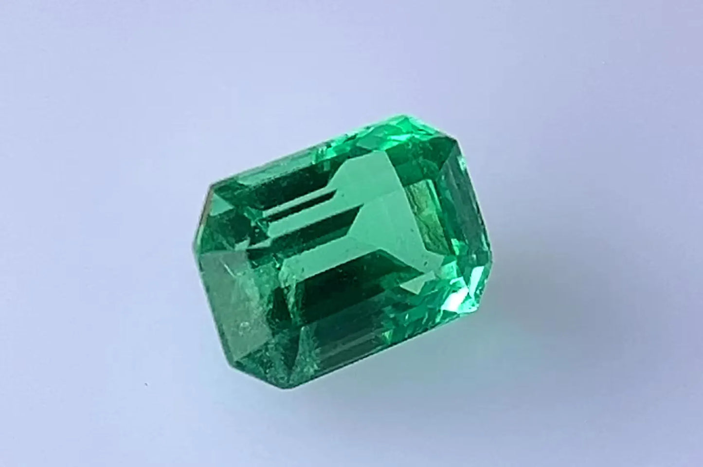 2.12ct Emerald Natural Emerald (Colour Green, Clarity Slightly Included, Cut Faceted)