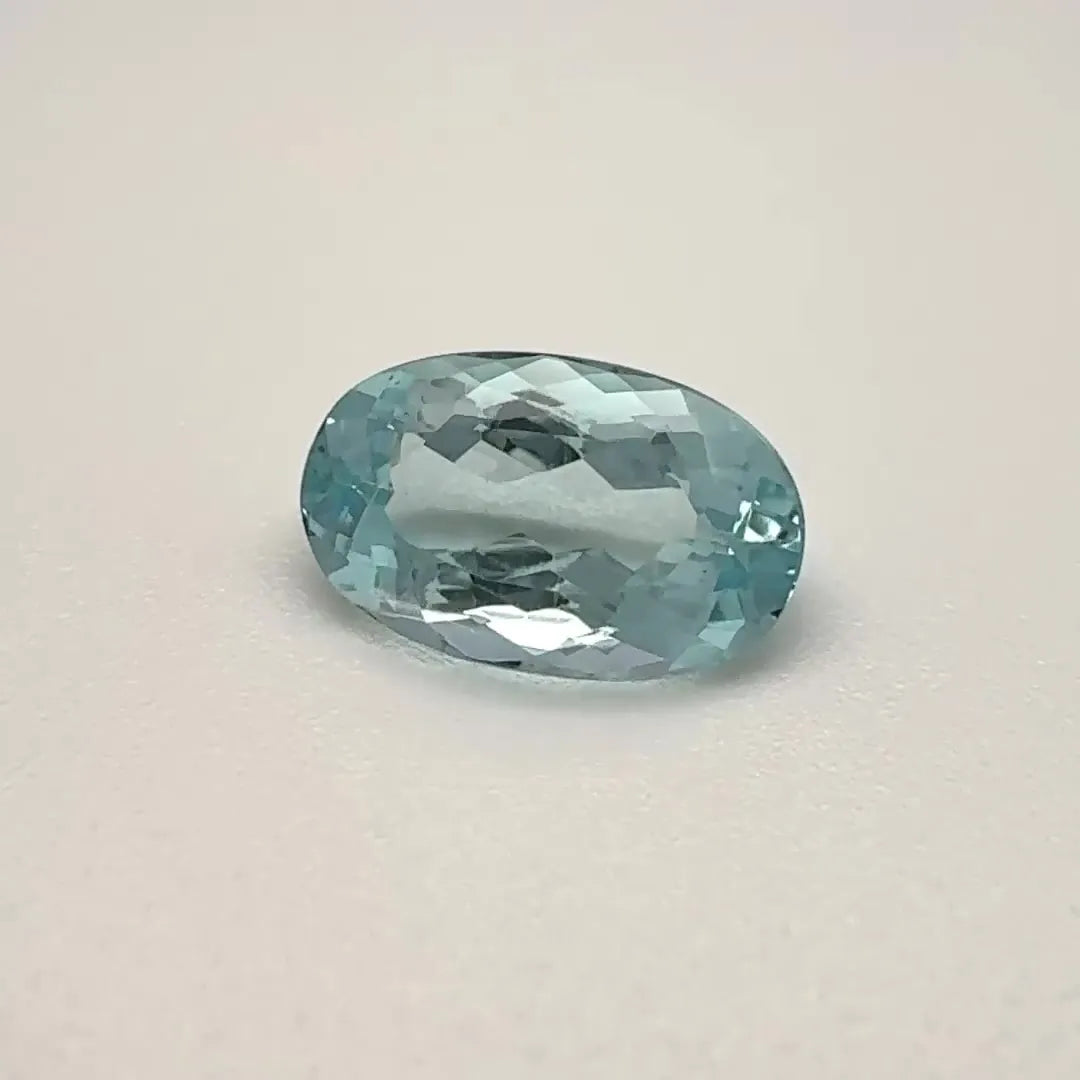 2.19ct Oval Natural Aquamarine (Colour Blue, Clarity Eye Clean, Cut Faceted)