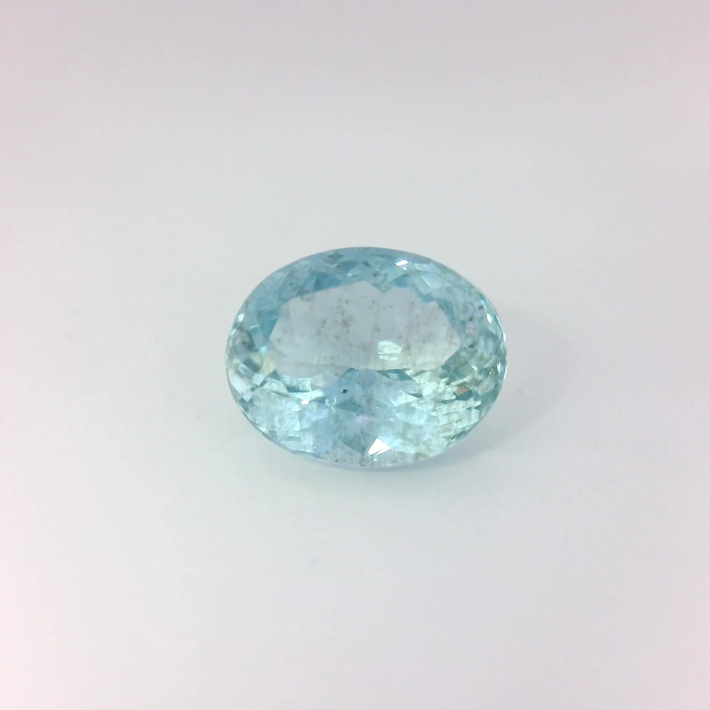 2.61ct Oval Natural Aquamarine (Colour Blue, Clarity Slightly Included, Cut Faceted)