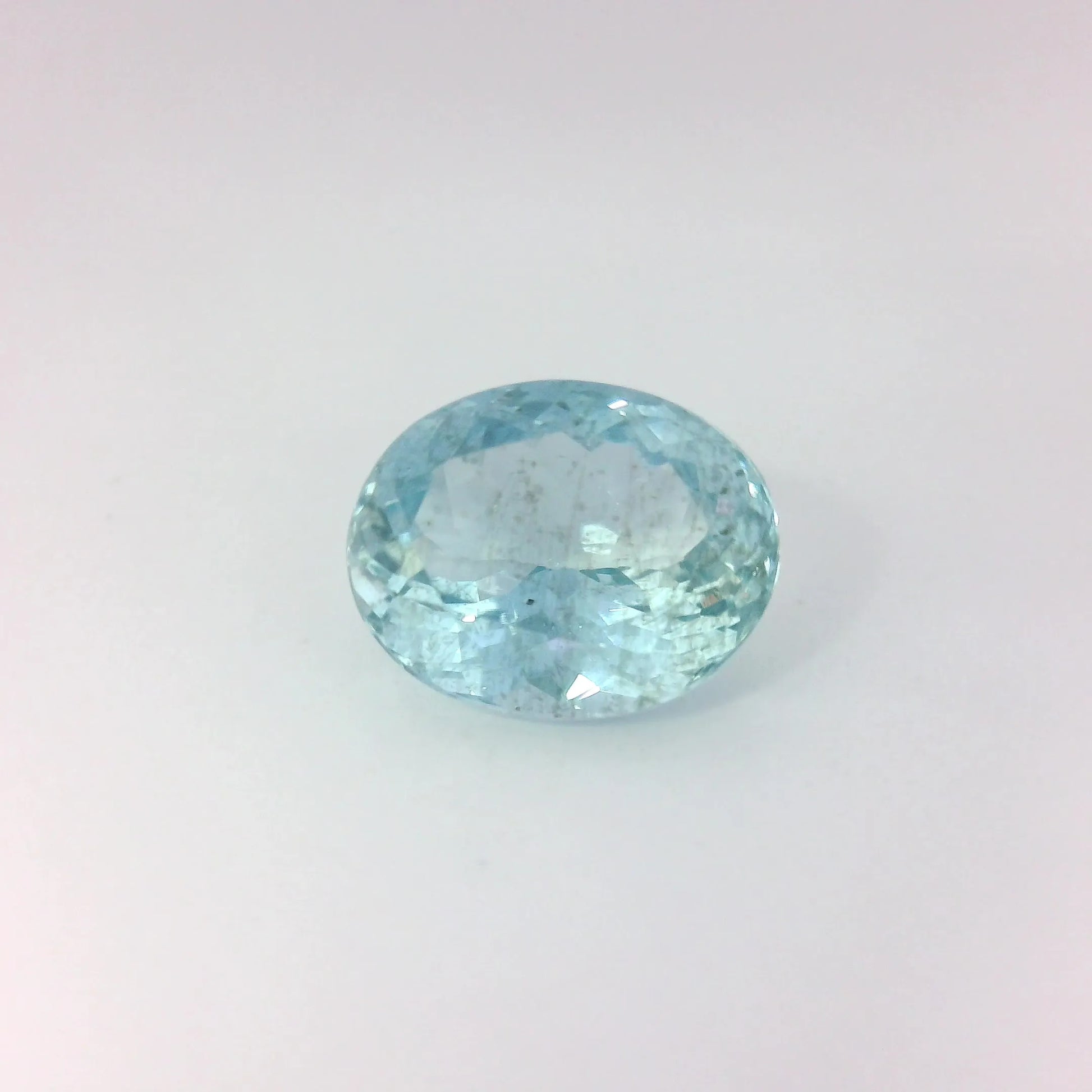 2.61ct Oval Natural Aquamarine (Colour Blue, Clarity Slightly Included, Cut Faceted)
