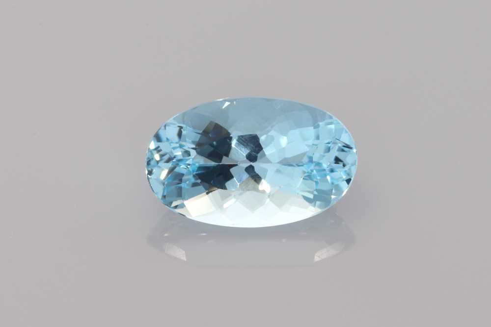 2.97ct Oval Natural Aquamarine (Colour Blue, Clarity Eye Clean, Cut Faceted)