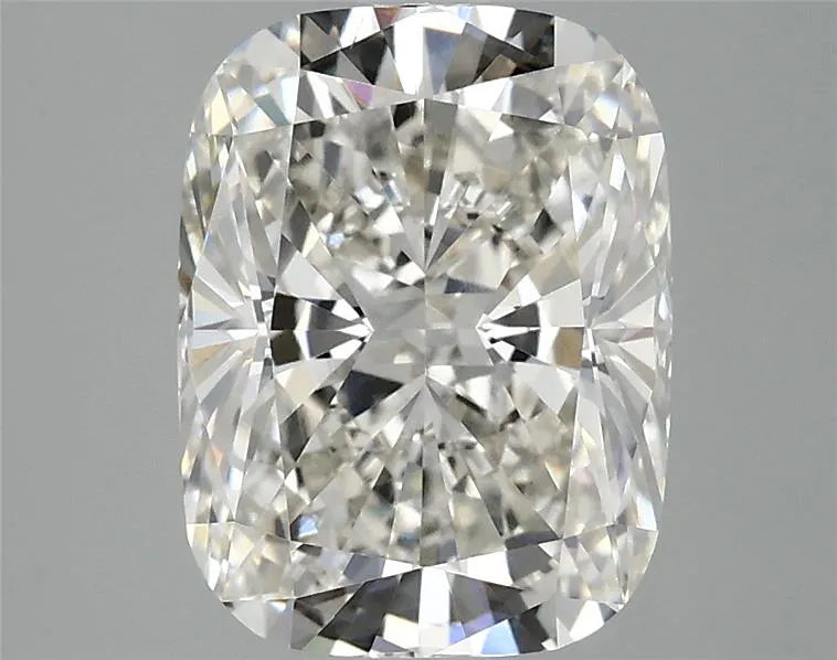 2.99ct Cushion modified Lab Grown Diamond (Colour H, Clarity VS1, IGI Certified)