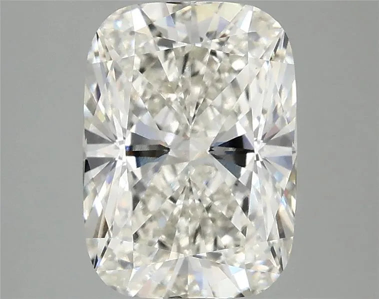 3.11ct Cushion modified Lab Grown Diamond (Colour G, Clarity VS1, IGI Certified)