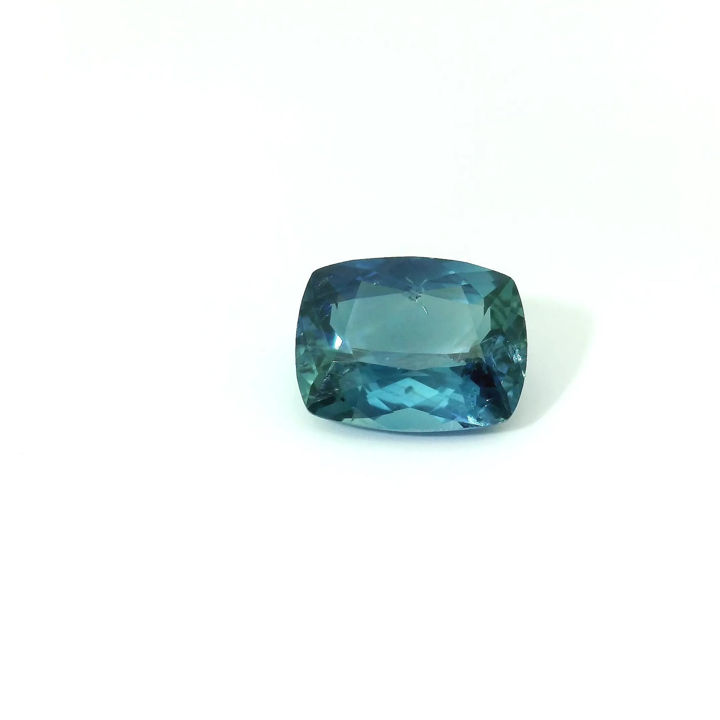 3.40ct Cushion Natural Sapphire (Colour Blue, Clarity Slightly Included, Cut Faceted)