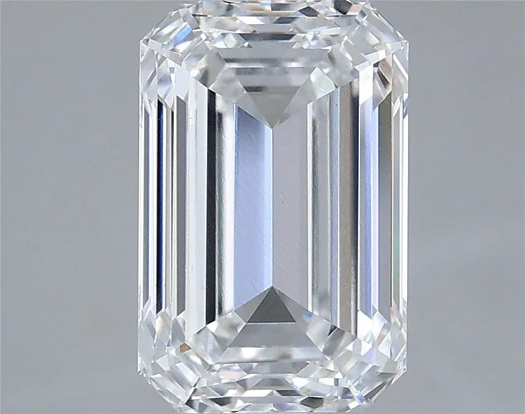 3.41ct Emerald Lab Grown Diamond (Colour D, Clarity VS1, IGI Certified)