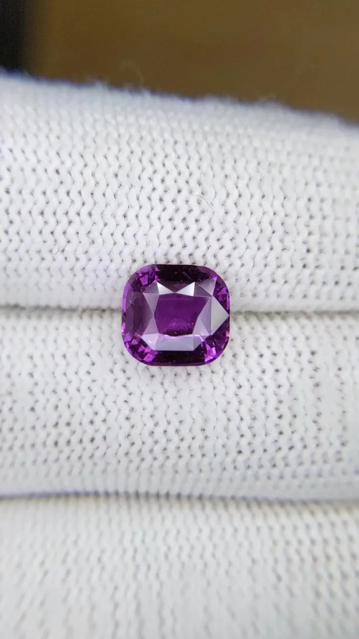 3.54ct Cushion Natural Sapphire (Colour Purple, Clarity Eye Clean, Cut Faceted)