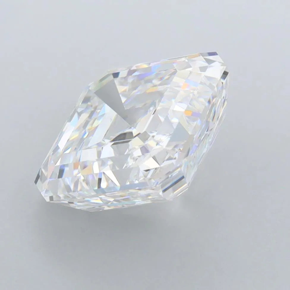 3.95ct Asscher Lab Grown Diamond (Colour D, Clarity FL, IGI Certified)