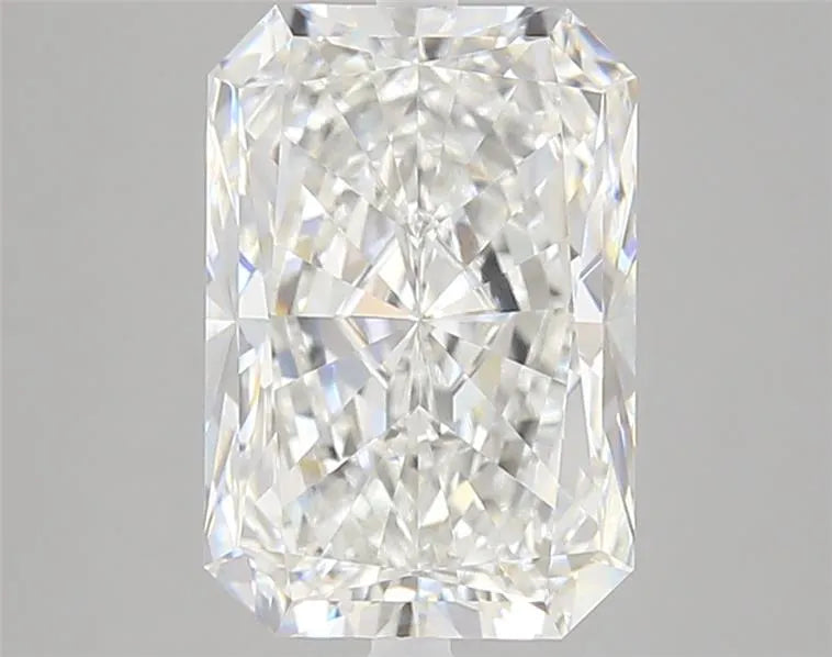 4.00ct Radiant Lab Grown Diamond (Colour E, Clarity VVS1, IGI Certified)