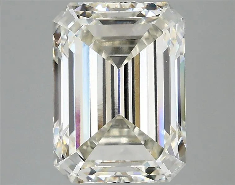 4.02ct Emerald Lab Grown Diamond (Colour H, Clarity VVS2, IGI Certified)