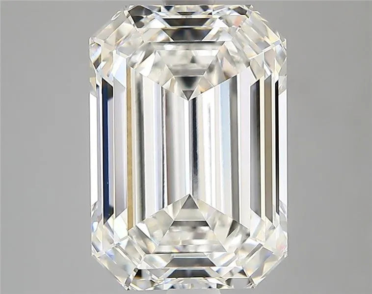 4.05ct Emerald Lab Grown Diamond (Colour F, Clarity VVS2, IGI Certified)