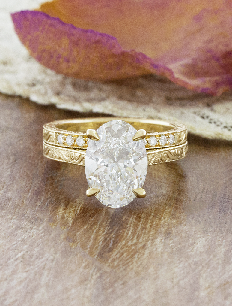 caption:Shown with 2.5ct oval in 14k yellow gold  