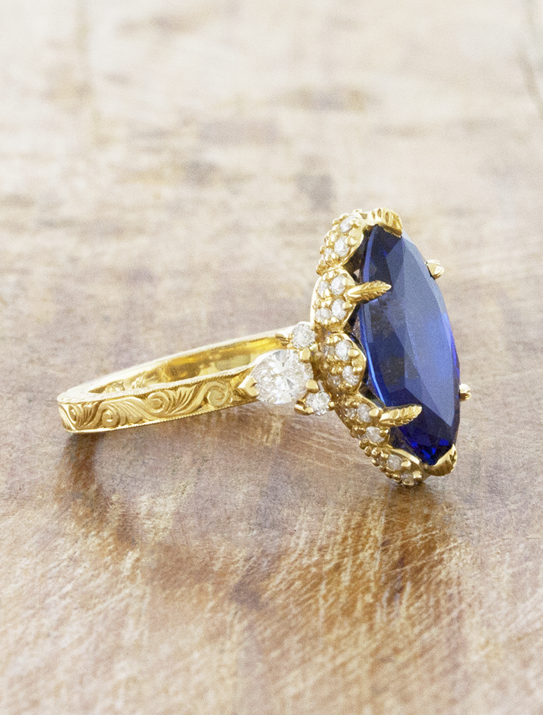 Divinia - Sapphire