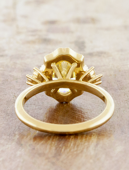 Evelina - 2.01ct Oval Lab Grown Diamond