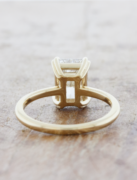 READY TO SHIP: Florentina ring in 14K white gold, lab grown