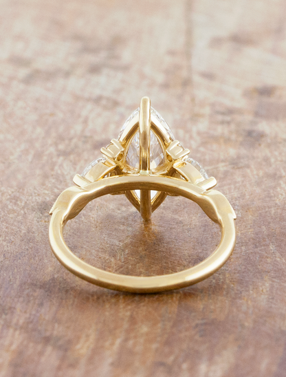 Jinny - 2.03ct Marquise Lab Grown Diamond