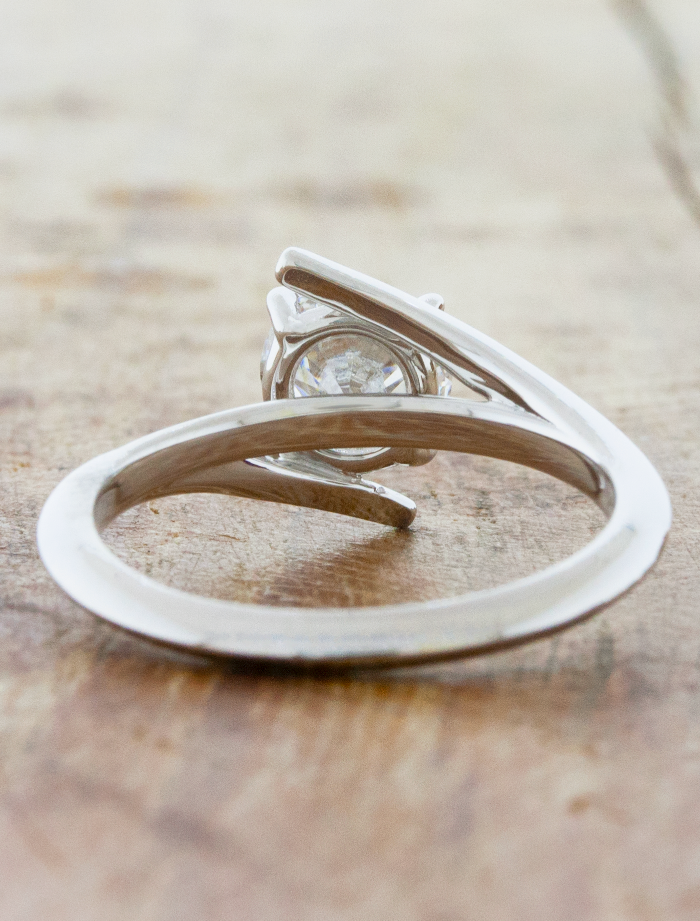 Kylie - 1.02ct Round Lab Grown Diamond