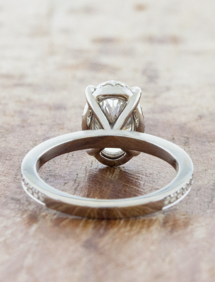 Madison - 2.00ct Oval Lab Grown Diamond