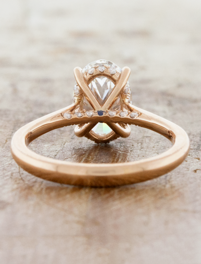 Magnolia - 2.15ct Oval Lab Grown Diamond