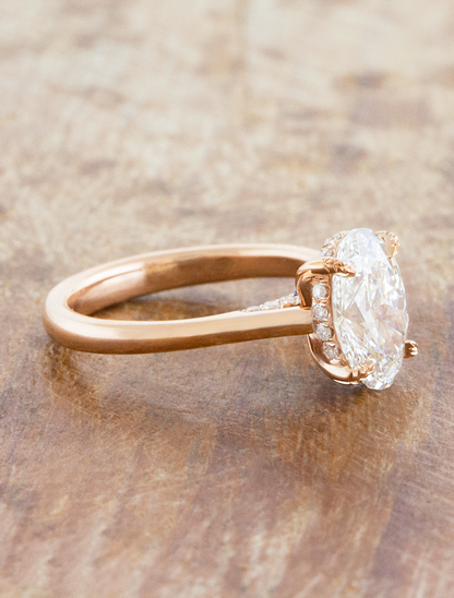 Magnolia - 1.59ct Oval Lab Grown Diamond