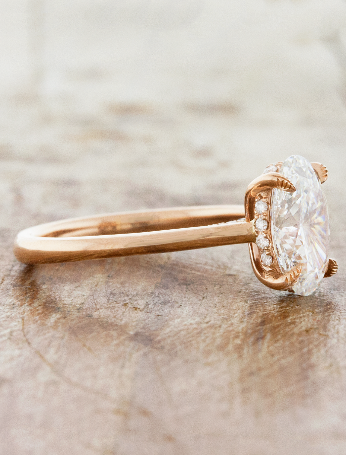 Magnolia - 2.15ct Oval Lab Grown Diamond