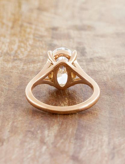 Mylex - 2.50ct Oval Lab Grown Diamond