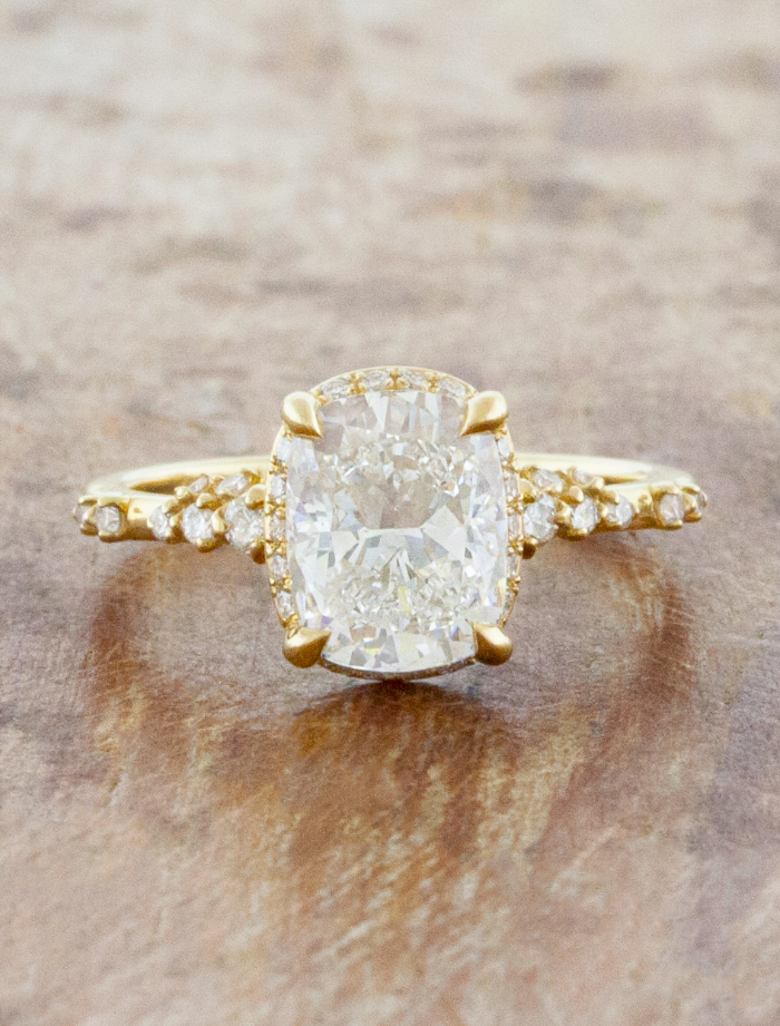 caption:Shown with 2ct cushion cut diamond in 14k yellow gold