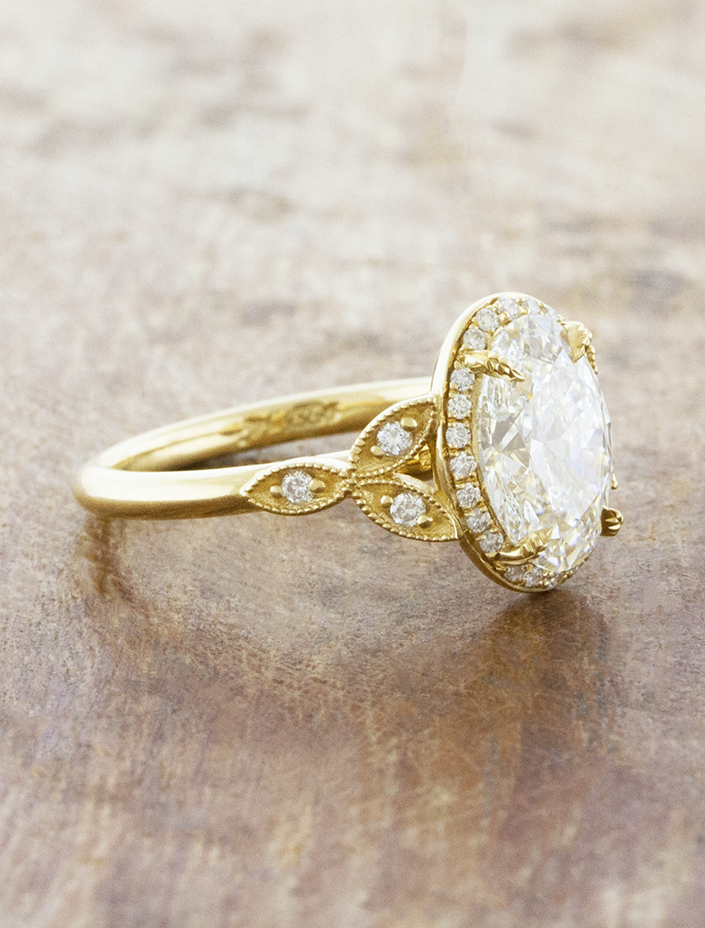 Rachael - 1.71ct Oval Lab Grown Diamond