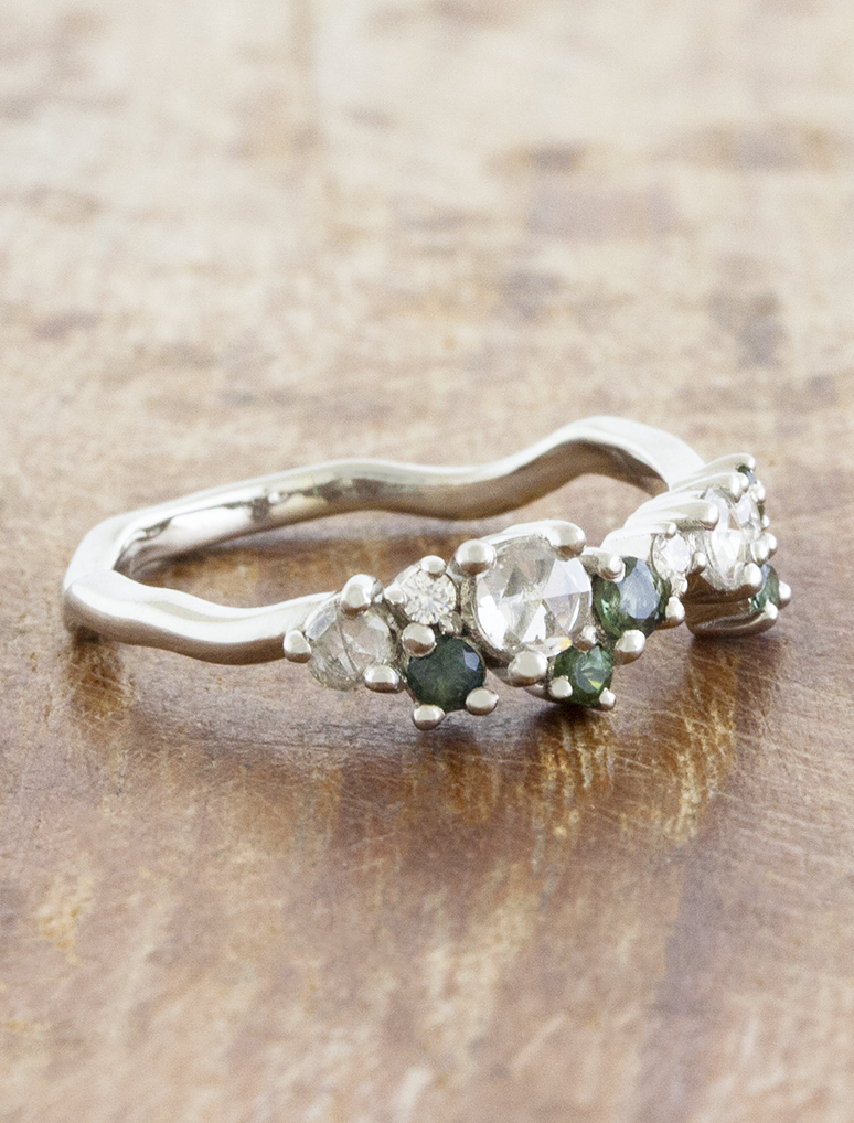 Vesabe - Custom Cluster Wedding Band