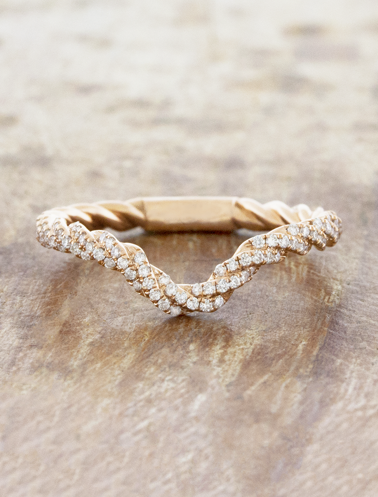 caption:Shown in 14k rose gold