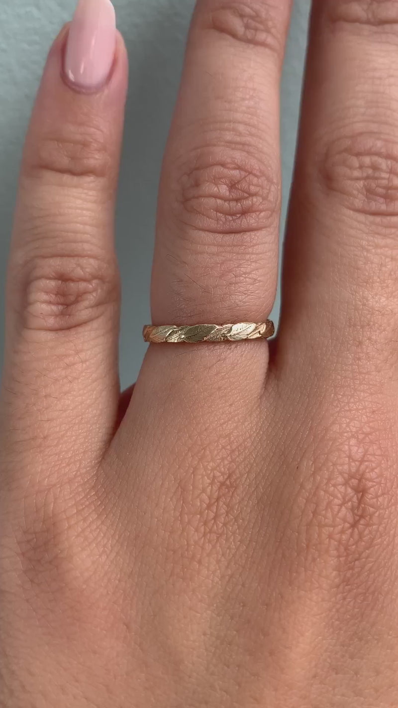 caption:Shown in 14k yellow gold